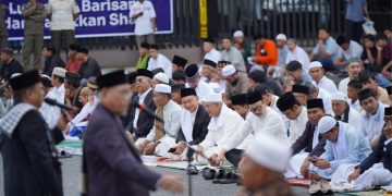 Salat Iduladha di Pontianak Berlangsung Khidmat Meski Diguyur Hujan