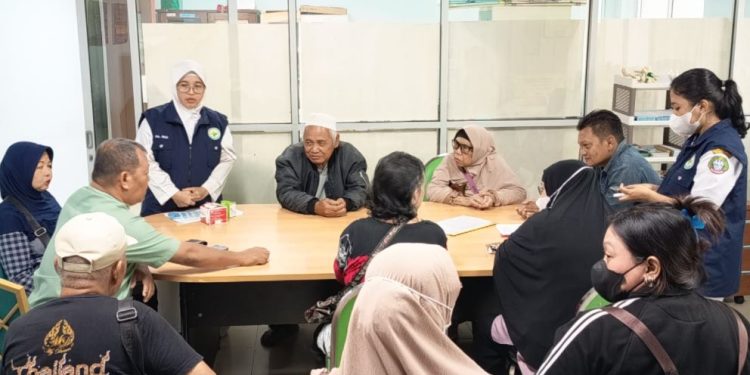 Penderita Diabetes Disarankan Rutin Pantau Gula Darah Secara Mandiri