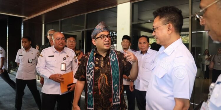 Edi Kamtono Keluhkan Kekurangan ASN dan Menyusutnya PAD di Pontianak