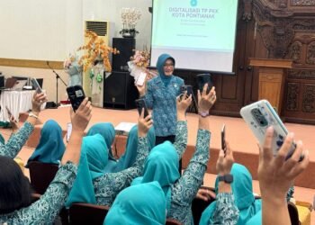 Yanieta Dorong Kader PKK Pontianak Bertransformasi Digital