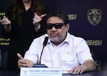 Revisi Aturan Outsourcing, Bahas JHT Bebas Pajak dengan Menaker