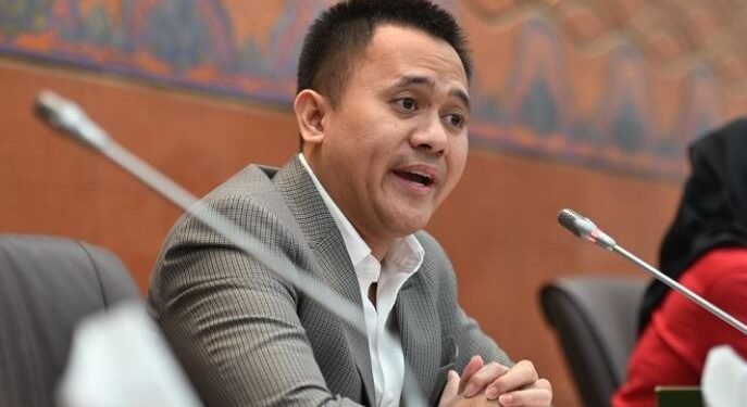 DPR Soroti Isu Pengadaan Kipas Angin Rp1,8 Triliun untuk Koperasi Merah Putih