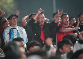 Final Piala Dunia 2026 , Ribuan Warga Pontianak Padati Nobar di Jalan Rahadi Oesman