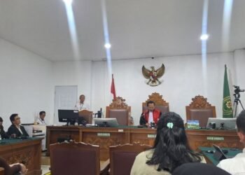 Hakim Tolak Praperadilan Roy Suryo soal Status Tersangka Kasus Ijazah Jokowi