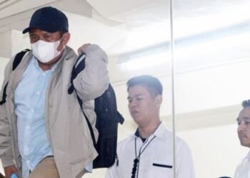 Diduga Terima Suap Proyek, Bupati Lombok Barat Jalani Pemeriksaan di KPK