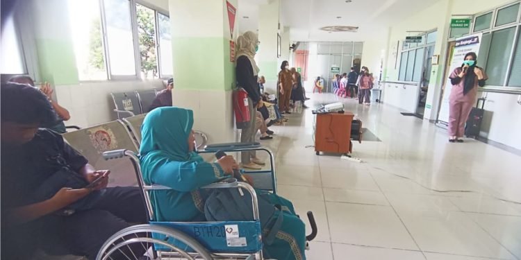 Dokter Ingatkan Pentingnya Kesehatan Gigi bagi Kualitas Hidup Lansia