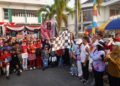 Jalan Sehat Warga Pontianak Selatan Sambil Pungut Sampah