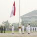 Pengibaran Bendera Merah Putih HUT ke-81 RI di Halaman Kantor Gubernur Kalbar Berlangsung Khidmat