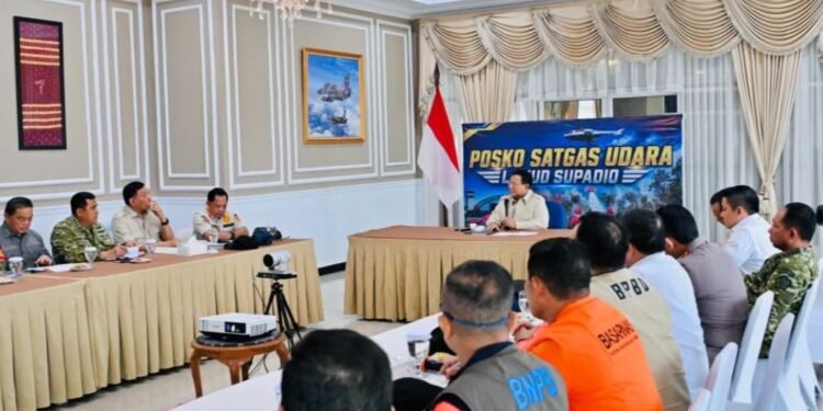 Prabowo Pimpin Rapat Karhutla di Kalbar, OMC dan Water Bombing Kembali Diperkuat