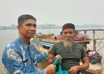 Kisah Hasan Bertahan di Motor Air hingga Mendapat Hunian Sementara