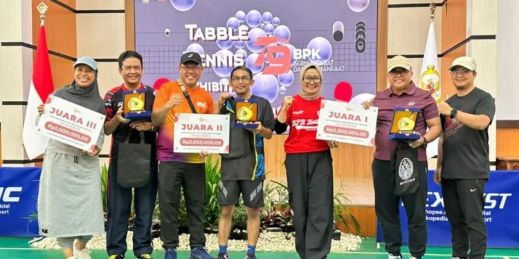 Pemkot Pontianak Menang di Eksibisi Tenis Meja HUT BPK, Silaturahmi Antarlembaga Menguat