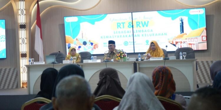 RT dan RW Diminta Kenali Kondisi Warga