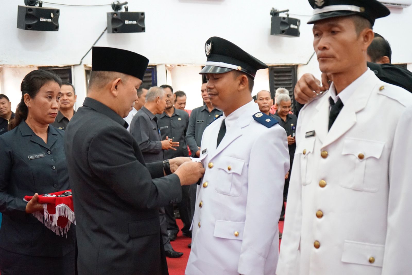 Samuel, Pimpin Pelantikan Enam Kepala Desa Antar Waktu: Bangun Kepatuhan Hukum dan Transparansi Keuangan Desa