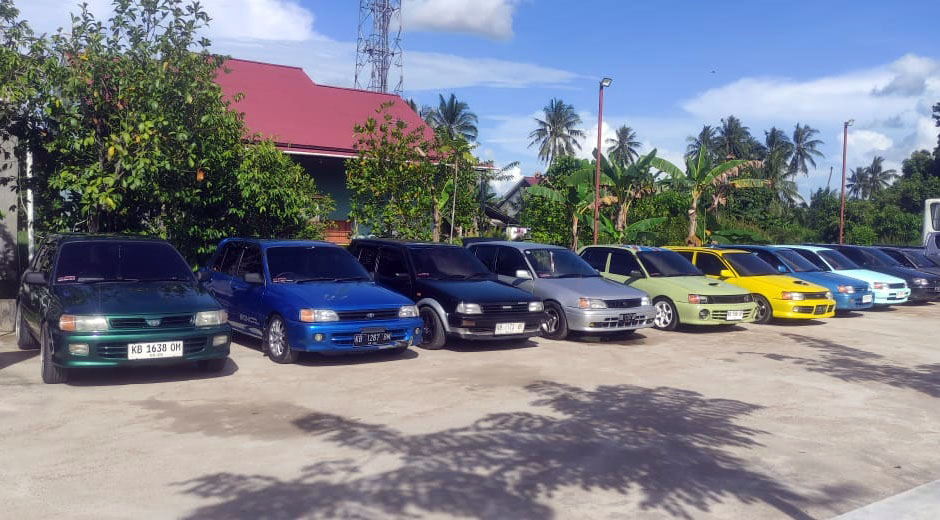 Pesona Toyota Starlet di Tengah Komunitas Pecinta Mobil Klasik Jepang