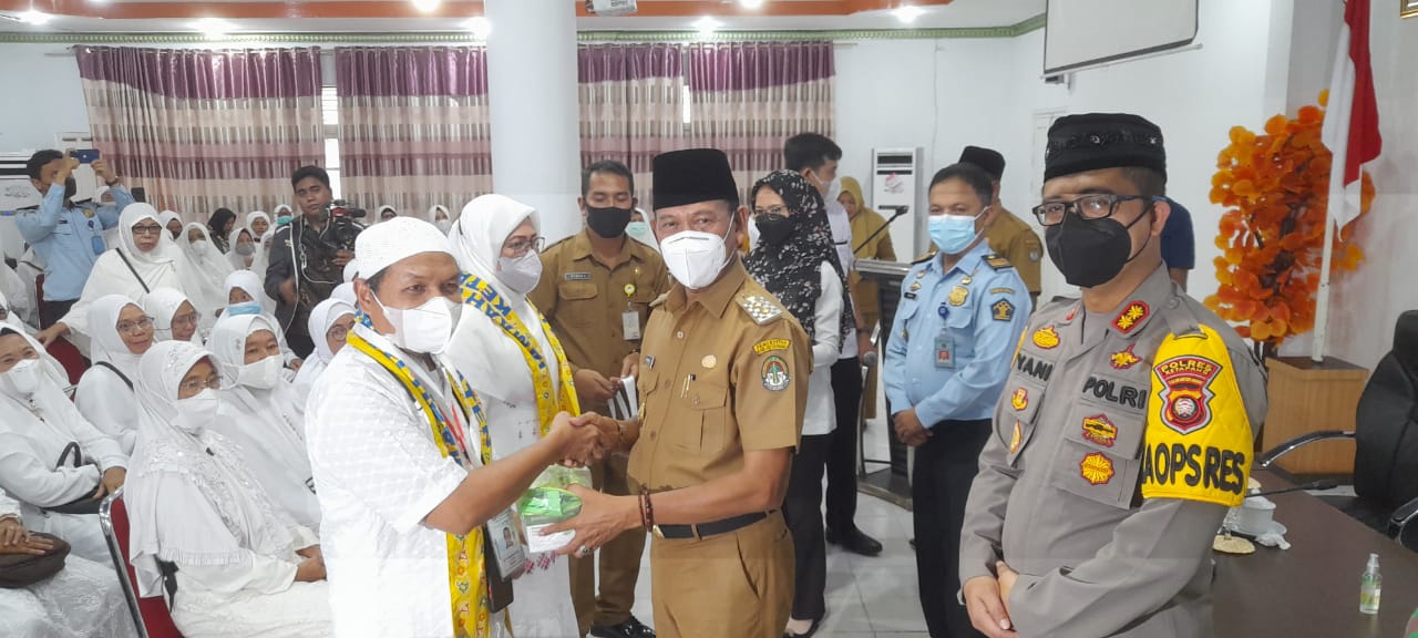 Pemda Berikan Pembekalan Kepada 113 Calom Jemaah Haji Ketapang