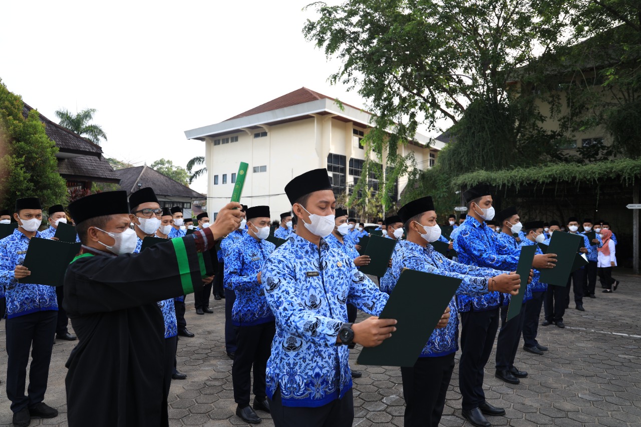 Ambil Sumpah 388 PNS Formasi 2019, Wali Kota Pontianak: PNS Harus Jadi Teladan dan Melek Tekhnologi