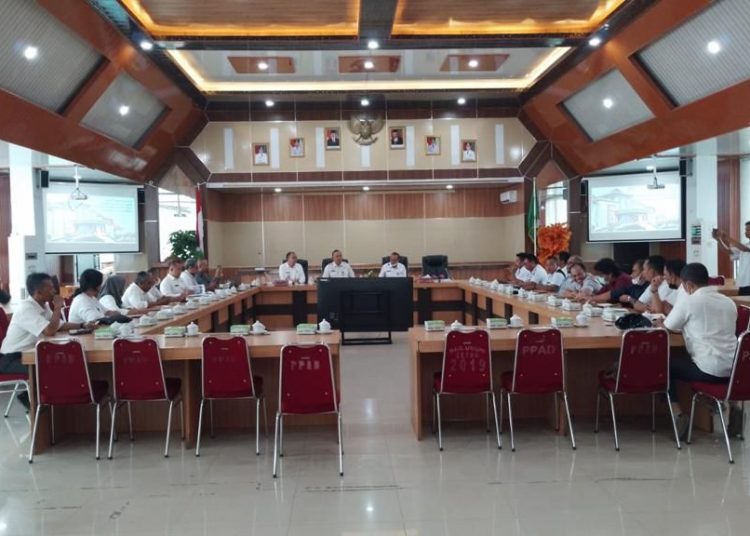 Pemkab Ketapang dan Swasta Tanggulangi Banjir Bersama