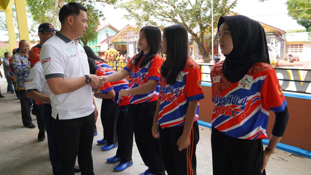 Motivasi Atlit Berlaga di PORPROV, Ini Asa Bupati Kapuas Hulu