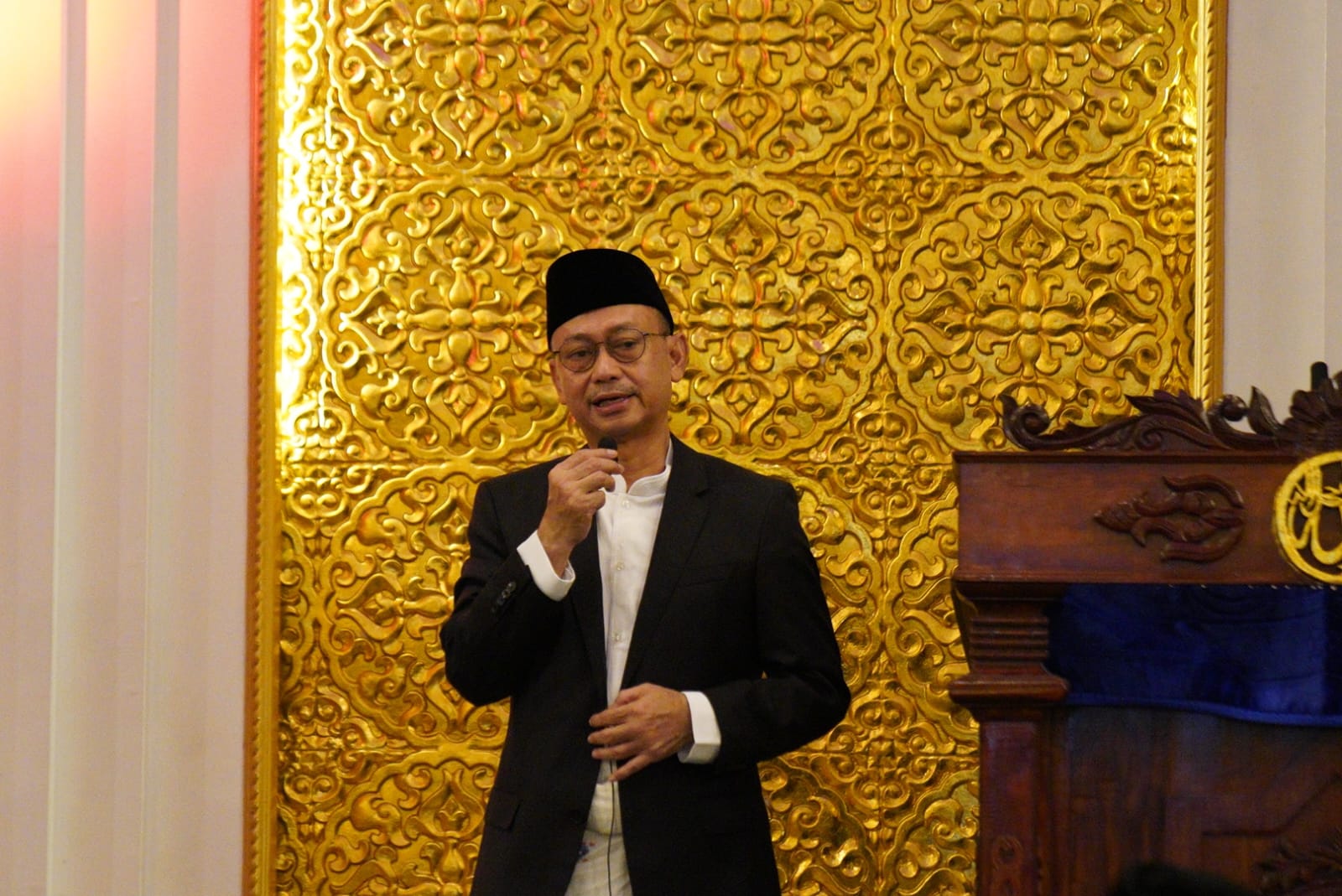 Ketua DMI Kota Pontianak Ajak Umat Muslim Bersatu dalam Doa untuk Palestina