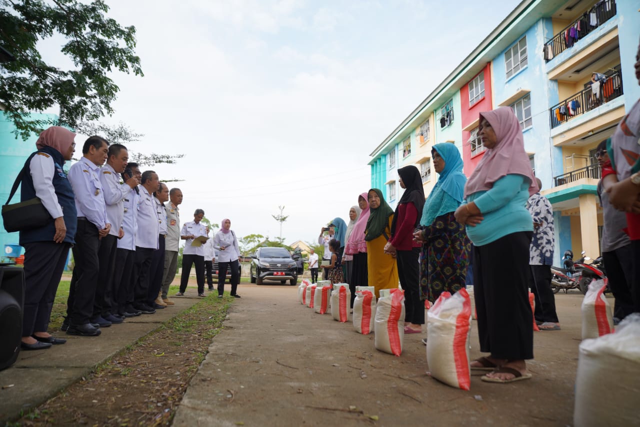 Pemkot Pontianak Sudah Salurkan 19.346 Paket Bapok Penerima PKH