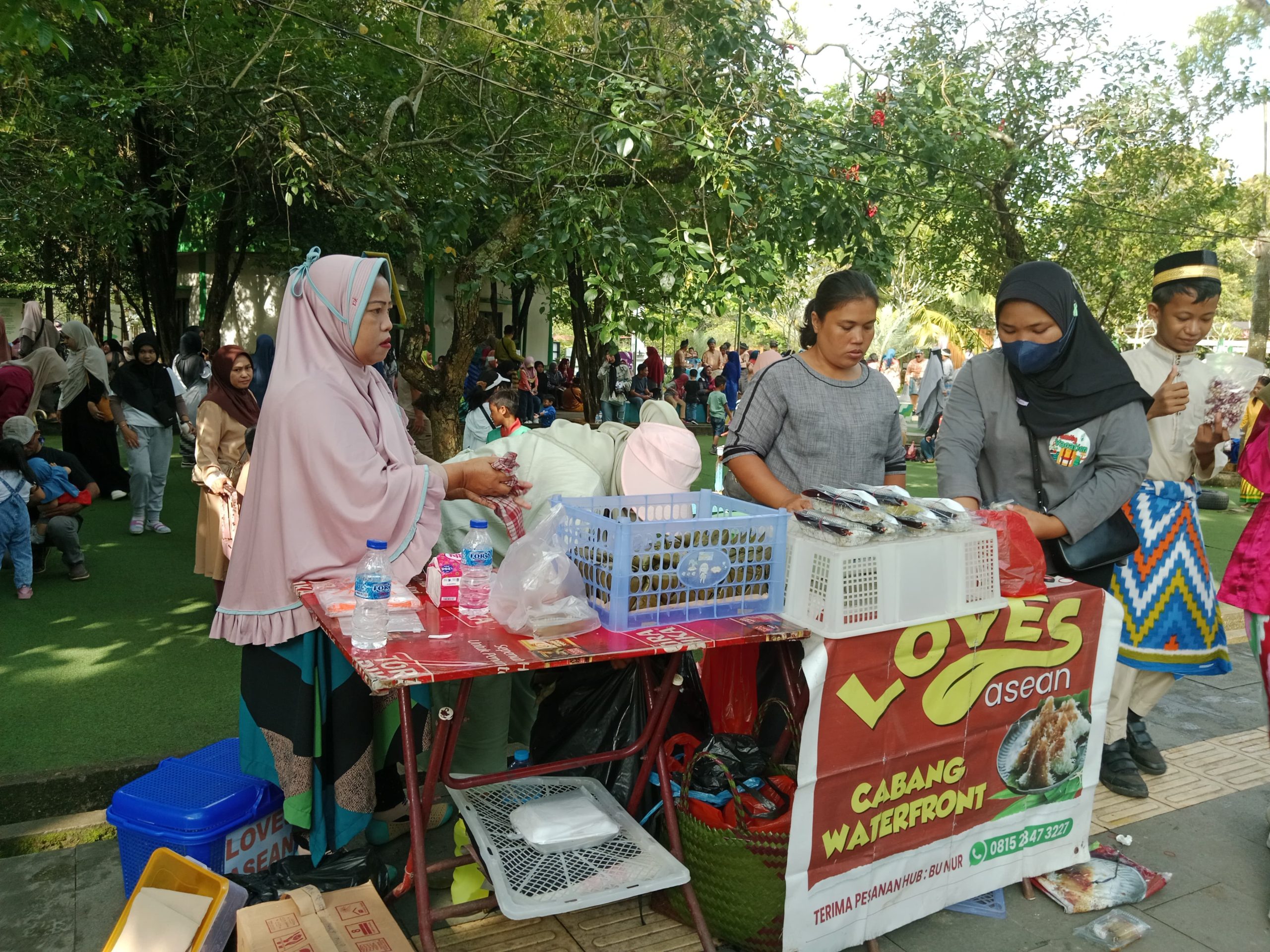 Wow, 500 UMKM Gelar Dagangan di Sepanjang Lokasi Jepin Massal