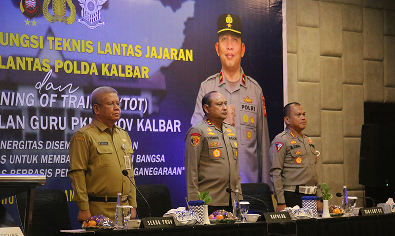 Sinergi untuk Meningkatkan Keselamatan Berlalu Lintas dan Etika Kepolisian di Kalbar