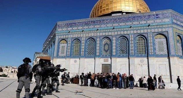 Insiden Di Masjid Al-Aqsa Picu Kemarahan Arab, Lebanon Hujani Israel Dengan Tembakan