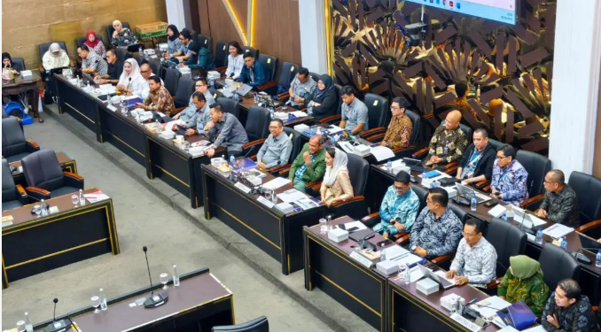 Baleg DPR dan Pemerintah Mulai Bahas RUU Hak Cipta, Karya AI Masuk Pengaturan