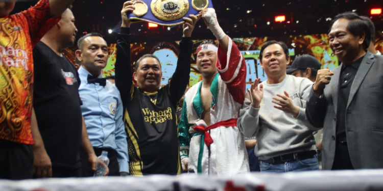 Daud Yordan Taklukkan Petinju Filipina di Back to Champion 2026