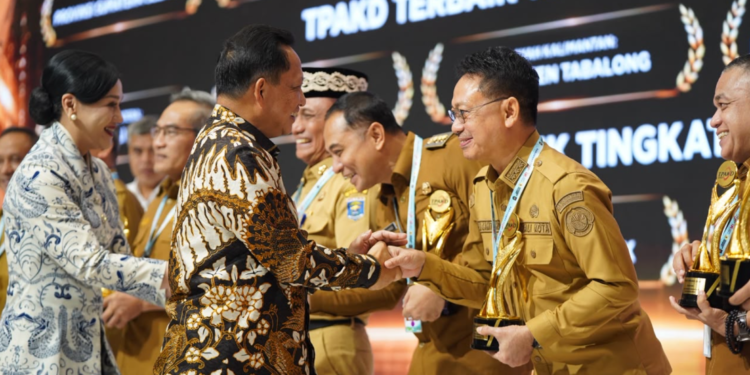 Pontianak Raih TPAKD Award 2026, Terbaik Tingkat Kota se-Kalimantan
