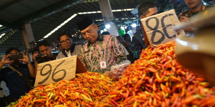 Satgas Ketahanan Pangan Pontianak Pantau Harga Sembako, Cabai Cakra Turun Jadi Rp96 Ribu per Kilogram