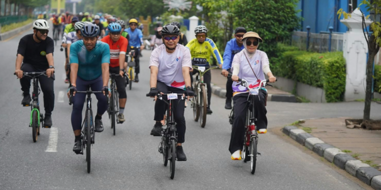 Happy Cycling 2026 Jadi Ajang Silaturahmi 1.200 Pesepeda di Pontianak