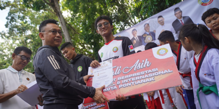 933 Orang Perkuat Kontingen Pontianak, Target Juara Umum Porprov 2026