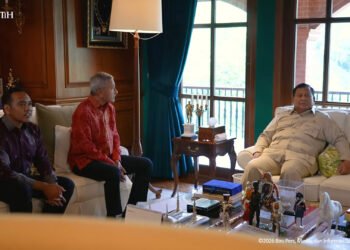 Prabowo Bertemu Vivian Balakrishnan di Hambalang