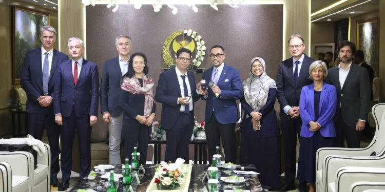 BKSAP DPR Bahas Isu HAM dan Konflik Global Bersama Parlemen Eropa