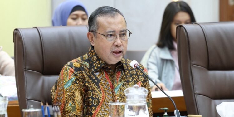 DPR Minta Satgas PHK Kawal Hak Pekerja dan Percepat Penempatan Kerja
