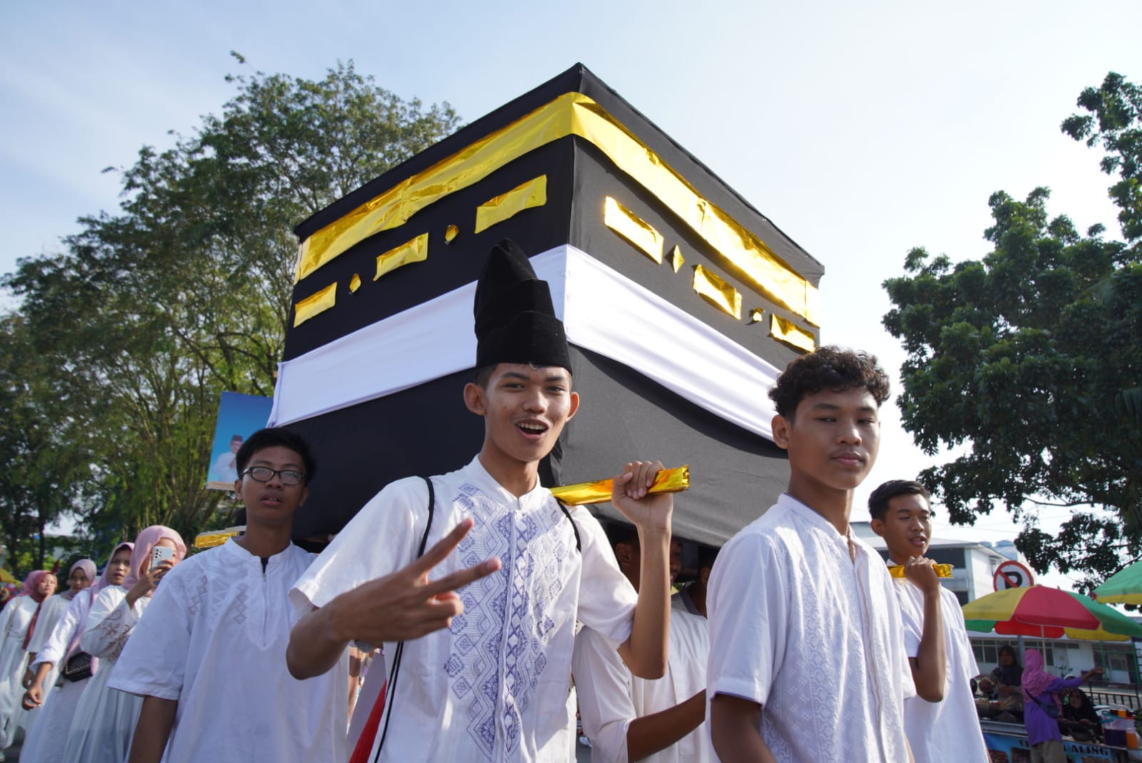 Ribuan Pelajar Meriahkan Pawai Taaruf Peringatan Tahun Baru Islam di Kota Pontianak