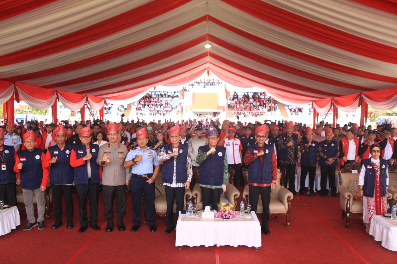 Gotong Royong Mahasiswa PTN, Suksesnya Program KKN Kebangsaan XI Tahun 2023 di Kalbar