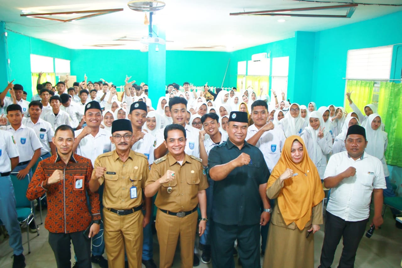 Sosialisasi Pendidikan Politik: Membentuk Pemilih Pemula yang Sadar dan Aktif