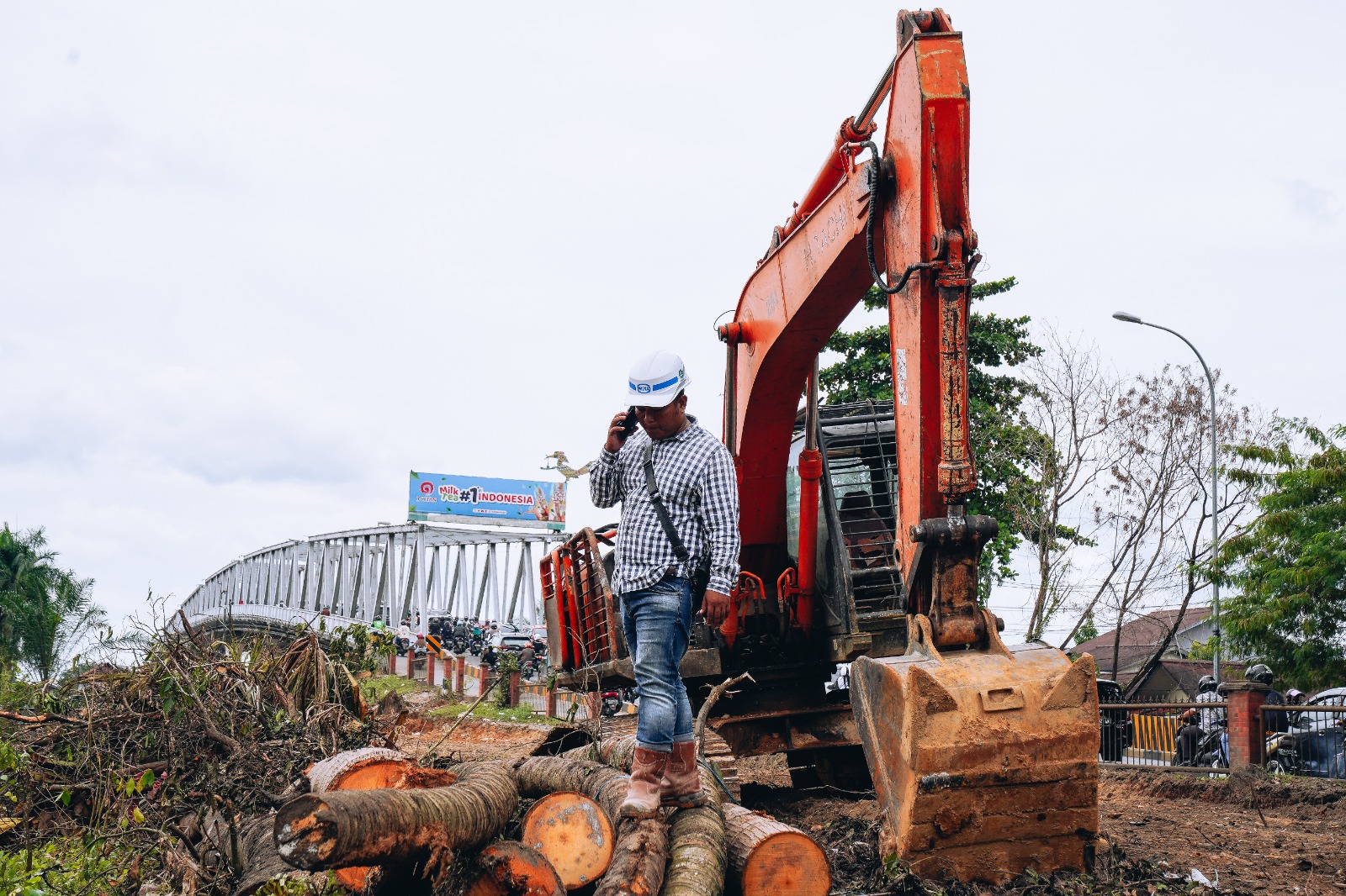 Progres Duplikasi Jembatan Kapuas I dan Pelebaran Jalan Sultan Hamid II di Pontianak