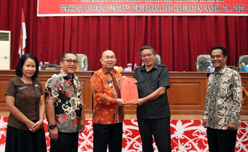 Pemkab Landak Terima Masukan Fraksi DPRD terkait Raperda APBD 2023