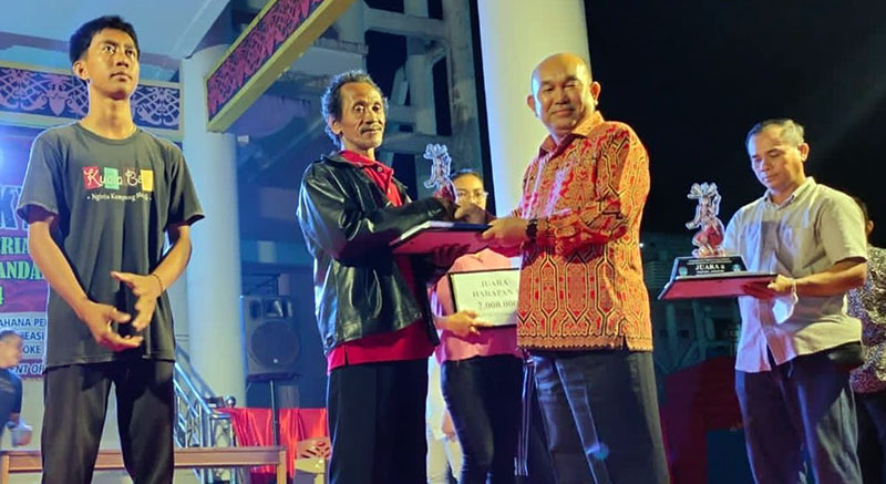 Pujian dan Apresiasi di Malam Penutupan Hut Ke-24 Kabupaten Landak
