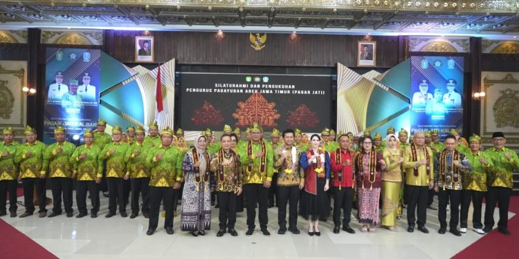 Pagar Jati Kalbar Resmi Dilantik, Gubernur Dorong Sinergi Jawa Timur–Kalimantan Barat