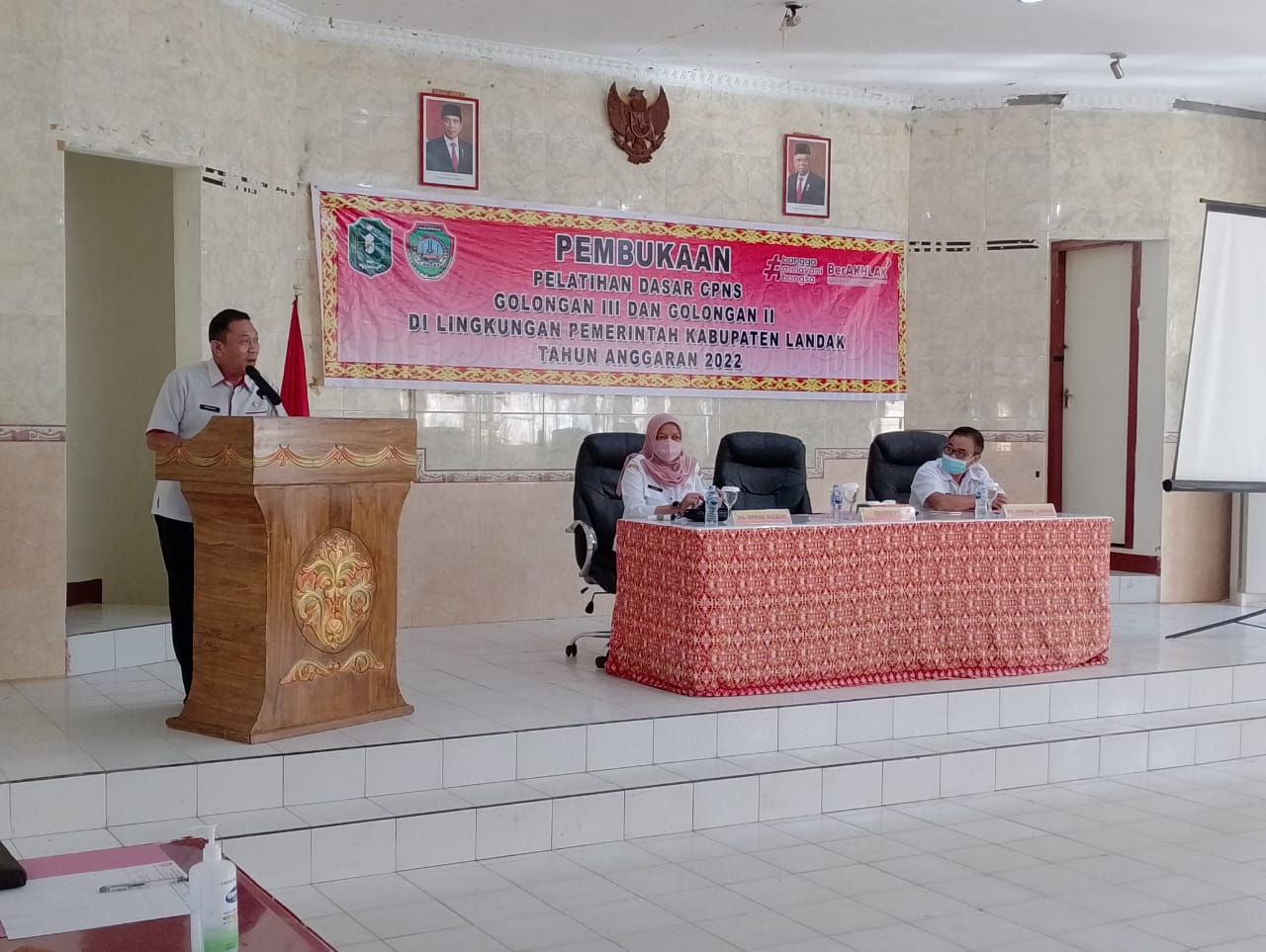 Kuliah Umum Pelatihan Dasar CPNS Golongan III Kabupaten Landak