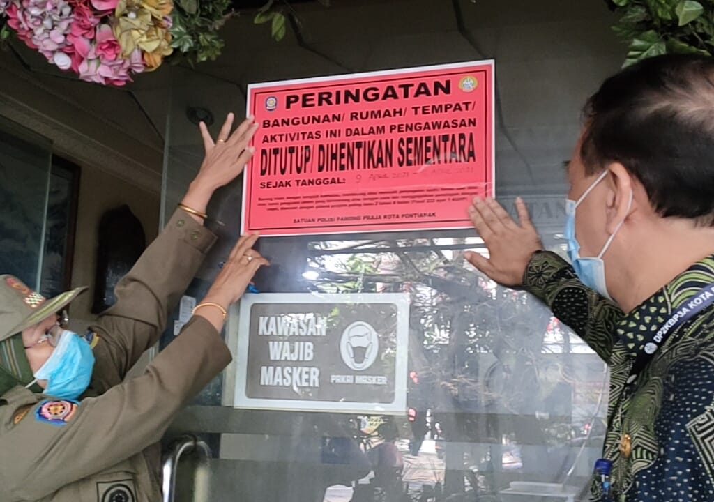 Wisma Nusantara Disegel Pemkot Pontianak, Disinyalir Sering Membiarkan Prostitusi Anak