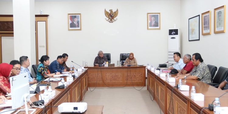 Pemprov Kalbar Perjuangkan Kejelasan Hutan Adat Masyarakat Ketungau Hulu