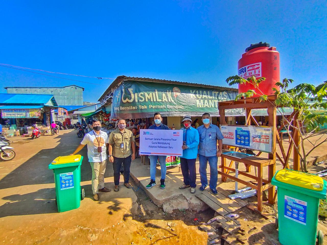 Adaptasi di Masa Pandemi, BRI Fasilitasi Prasarana Pasar di Ketapang dan Kayong Utara