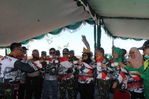 Jenderal “Balik Kampong” Tanam 70 Ribu Pohon Kopi di Desa Nanjung