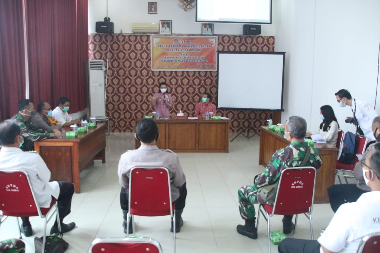 Pemkab Landak Bersama Bawaslu Adakan Rakor