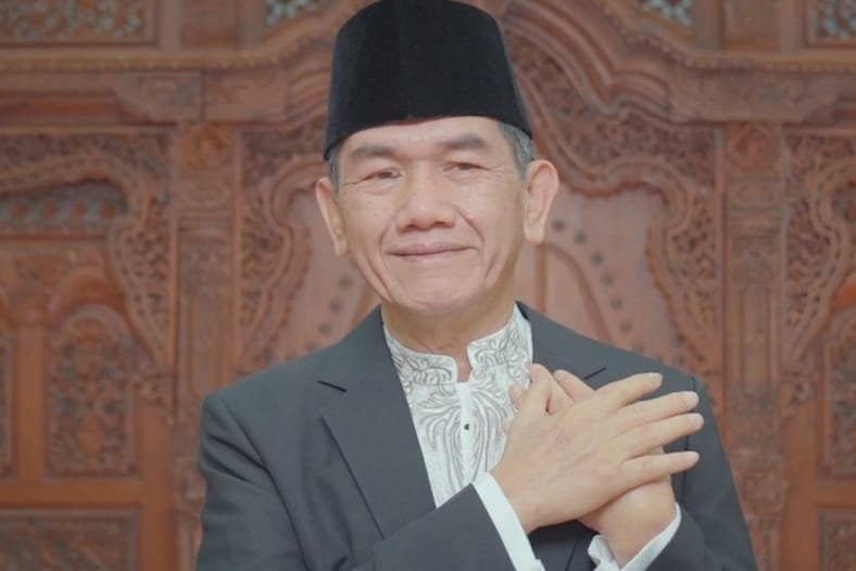 Ani Sofian Sampaikan Ucapan Selamat Idulfitri dengan Bahasa Isyarat, Simbol Inklusi Bagi Semua Warga